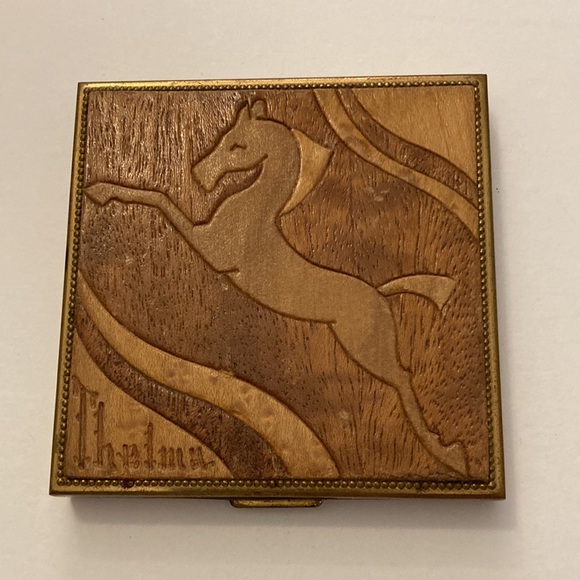 Gorgeous Vintage Horse Compact - Picture 2 of 8